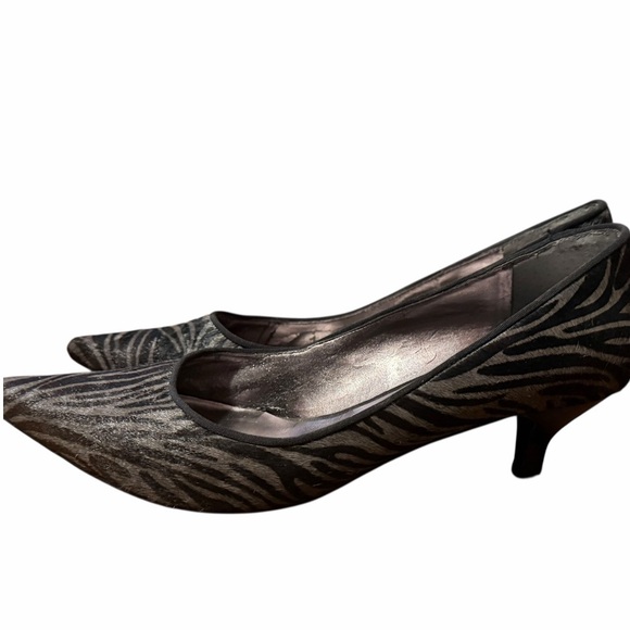 Nine West Black and Gray Zebra Heels - Picture 3 of 4